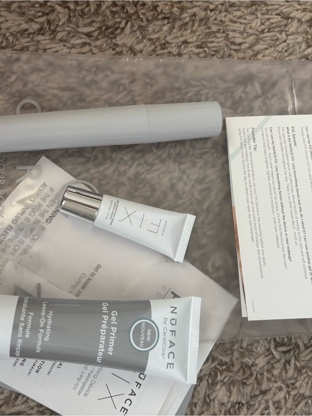 NuFace FIX Mini Line Smoothing Device Kit in White and Silver nwot - Picture 6 of 11